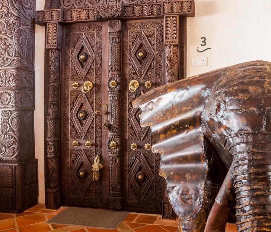 The Maji Beach Boutique Hotel -Adults Only Diani Beach Esterno foto
